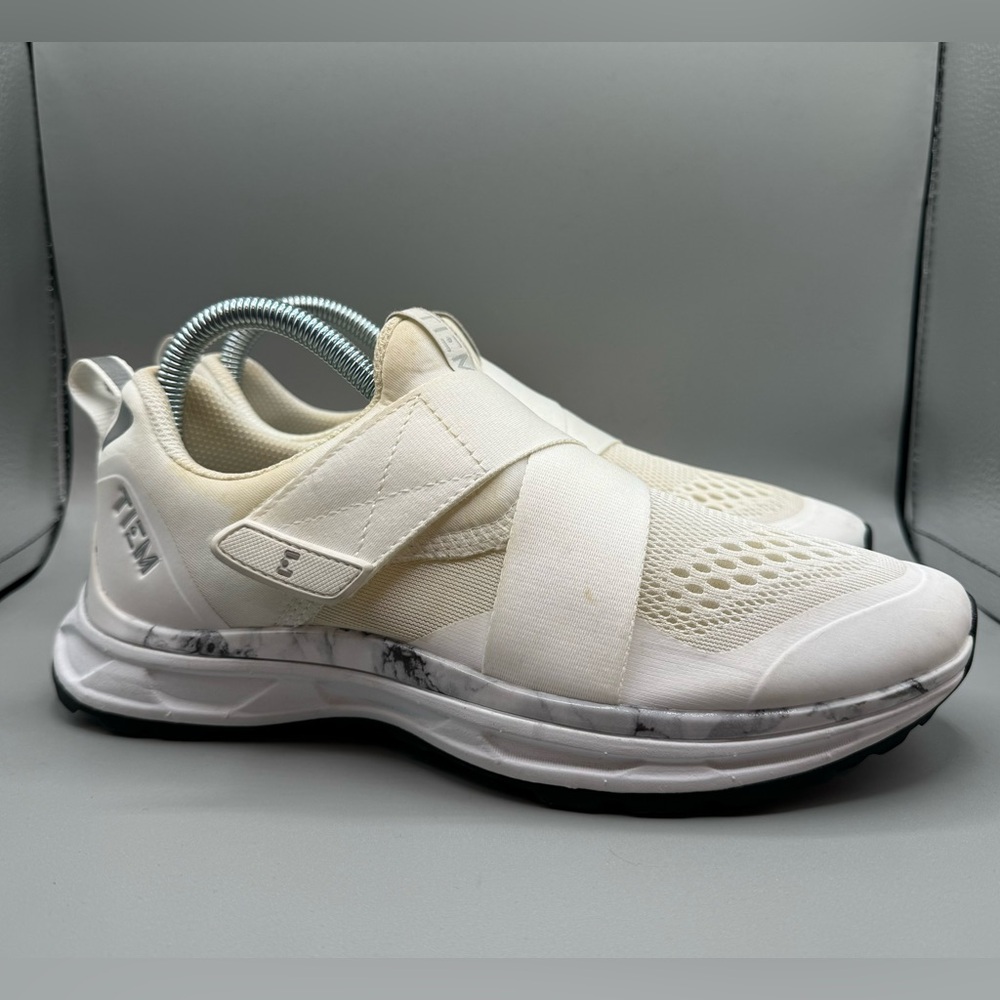 TIEM SLIPSTREAM Cycling Shoes Spin Cleats Women’s Size 7 US White Marble